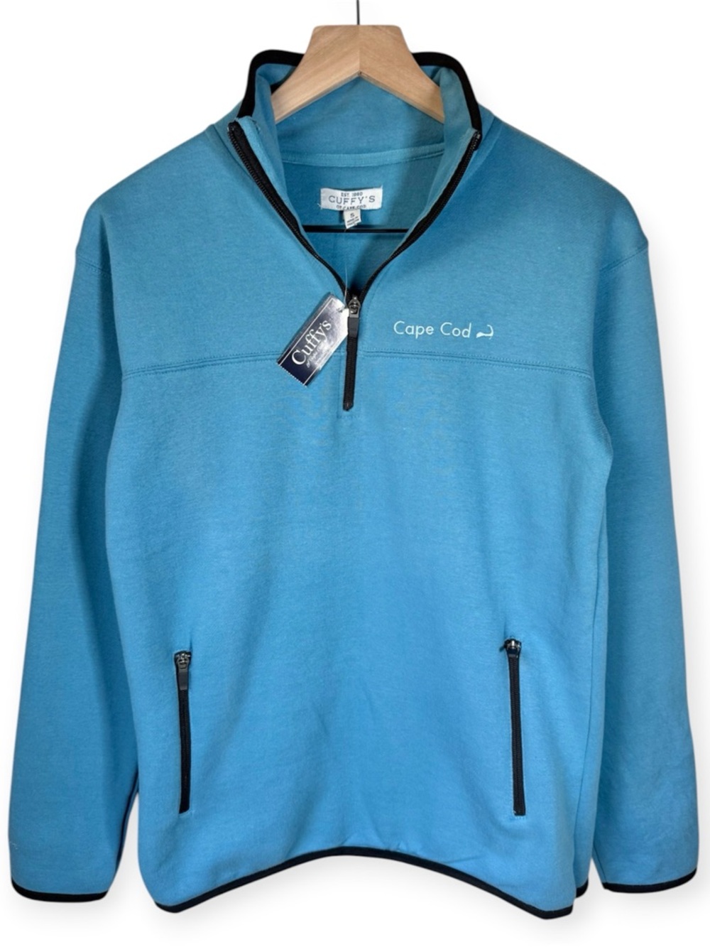 NWT Cuffys Women’s 1/4 Zip Pullover Sweatshirt Cape Cod Sz Small Blue Embroidery